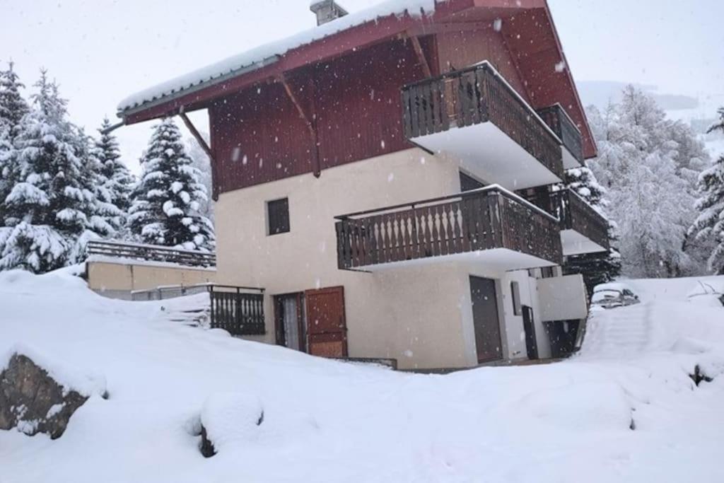 La Grange De La Foret Apartment